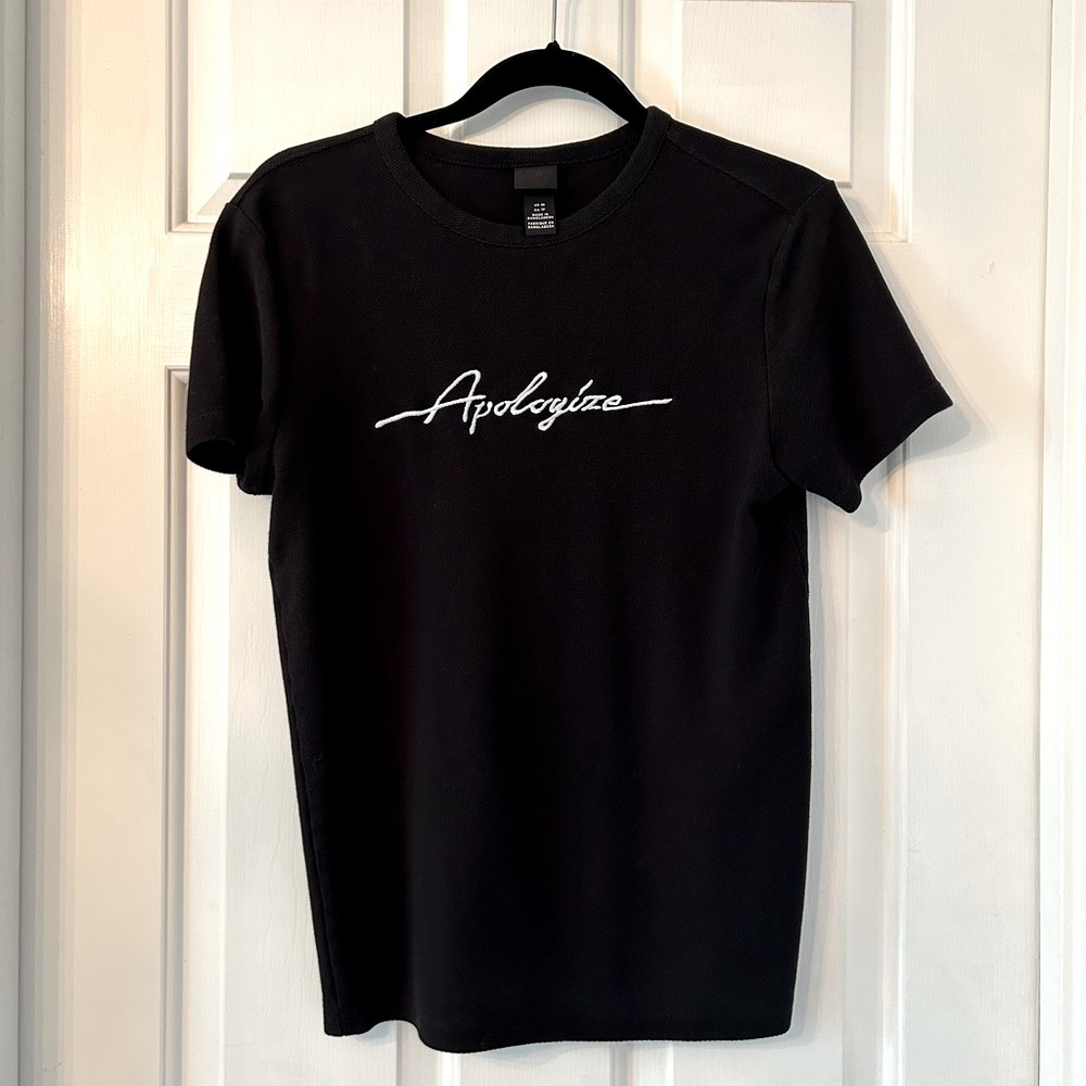 H&M Embroidered Graphic T-shirt